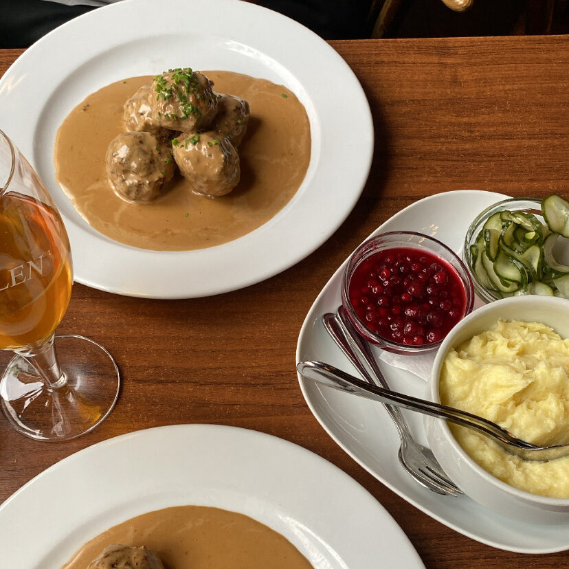 Köttbullar till lunch på Bullens i Malmö